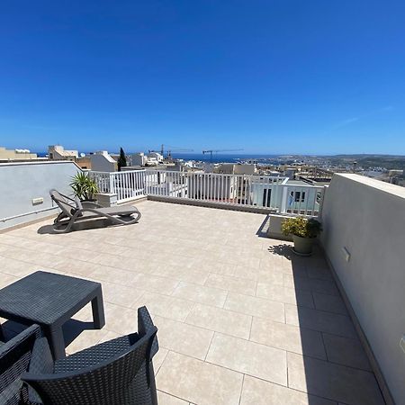 Sunshine Apartments Mellieha - Modern Two Bedroom Penthouse With Terrace Extérieur photo