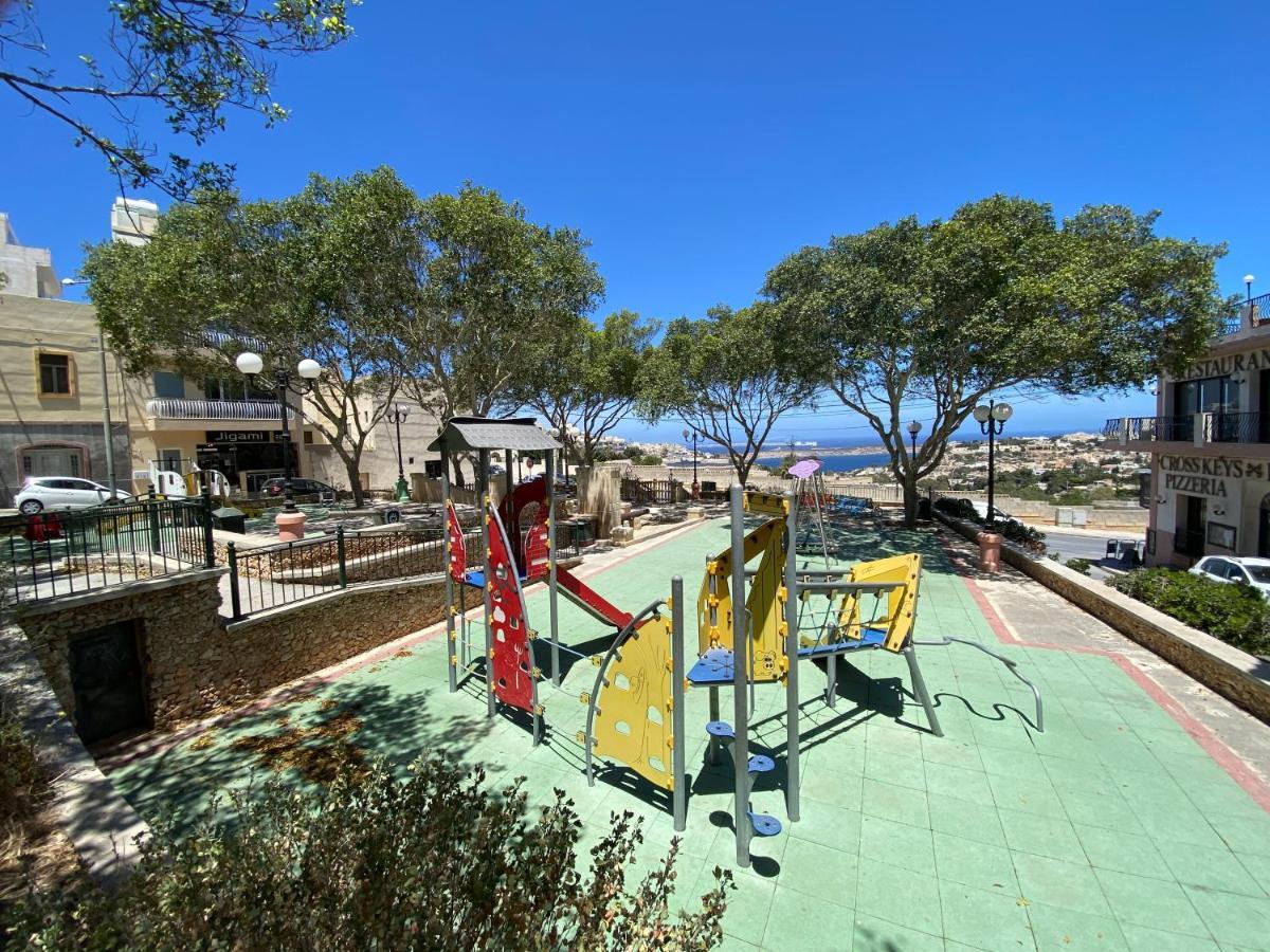 Sunshine Apartments Mellieha - Modern Two Bedroom Penthouse With Terrace Extérieur photo